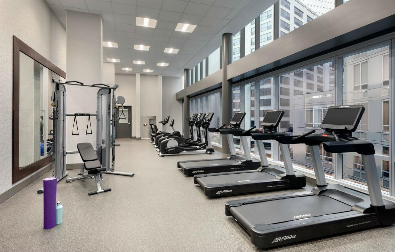 Hilton Garden Inn Chicago Downtown South Loop Екстериор снимка